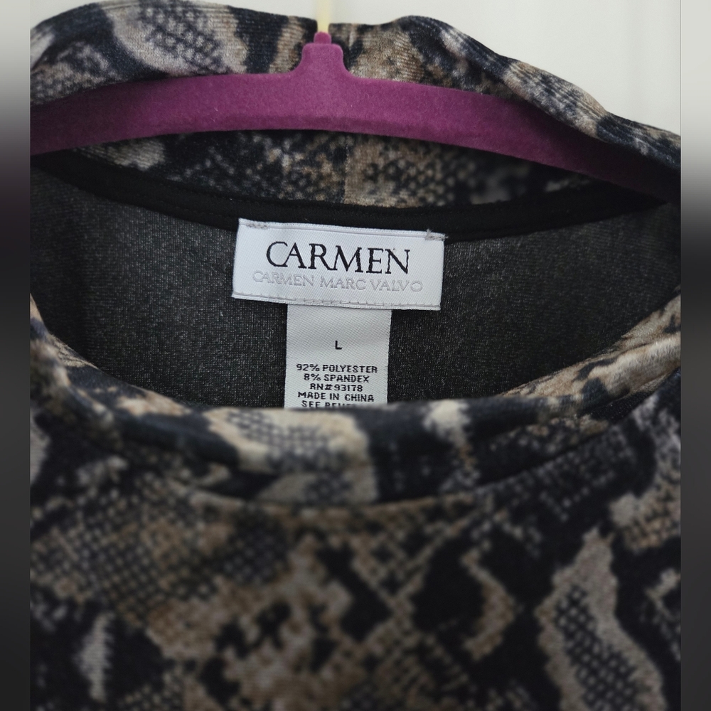 Carmen Carmen Marc Valvo Velvet Snake Print Turtleneck Top - Picture 2 of 6